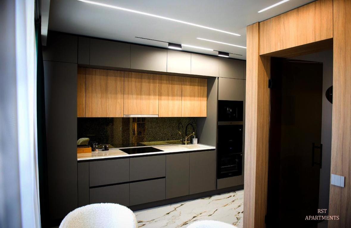 Rst Apartments Cluj Napoca Esterno foto